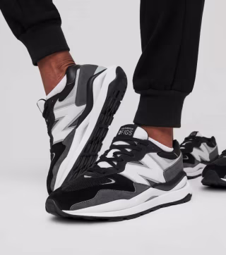 New Balance 5740 Unisex