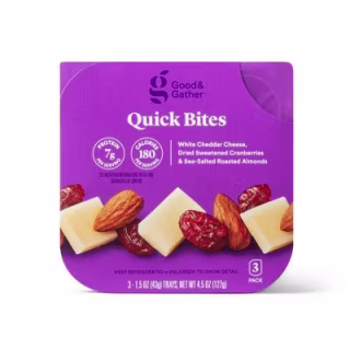 Quick Bites White Cheddar Cheese, Dried Sweetened Cranberries & Sea-Salted Roasted Almonds