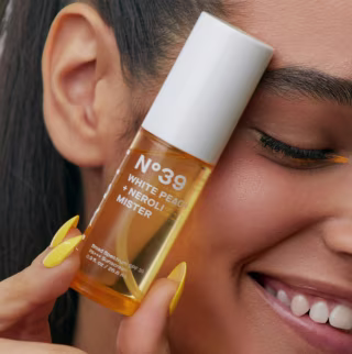 Facial Sunscreen Mist with SPF