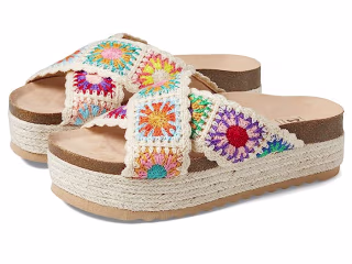 Dirty Laundry Plays (Natural Crochet Multi) Women's Shoes