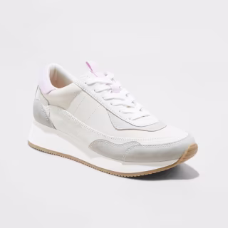 Women's Courtney Sneakers - Universal Thread(TM)
