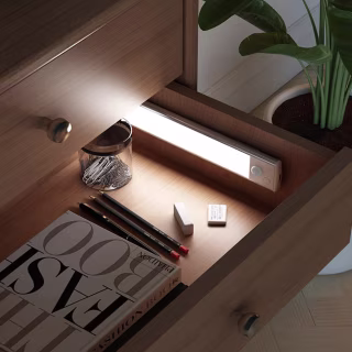 Under Cabinet Lights