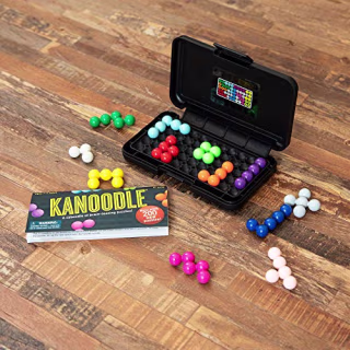 Educational Insights Kanoodle Brain-Twisting Solitaire Game