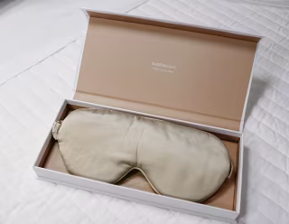 Weighted Silk Eye Mask