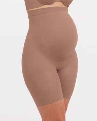 SPANXshape™ Mama Mid-Thigh Short