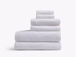 Parachute Featherweight Plush Towels