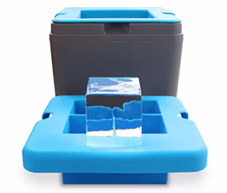 Crystal Clear Ice Cube Maker