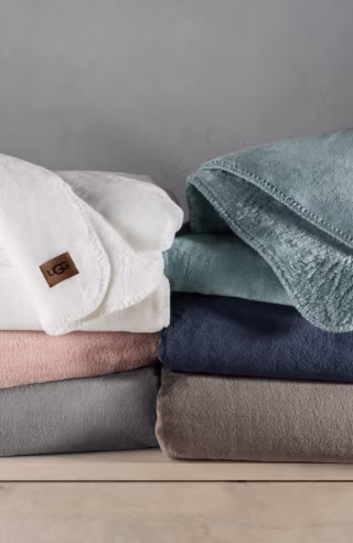 Ugg Whistler Throw Blanket