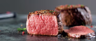 Deluxe Gift with FREE Shipping & Burgers