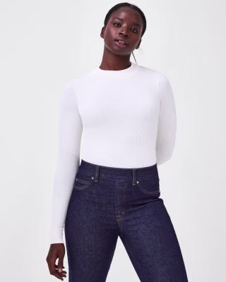 Seamless Swirl Long Sleeve Shirt