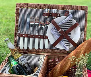 Zormy Picnic Basket for Two
