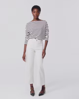 Cropped Wide-Leg Jeans