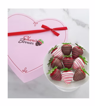 Shari’s Berries Love & Romance Dipped Strawberries in Heart Box