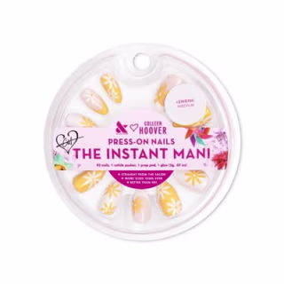 Press-On Fake Nails
