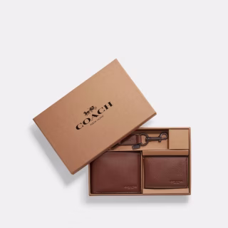 Coach Outlet Boxed 3-in-1 Wallet Gift Set
