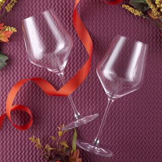 Layla Red Wine Glasses (Set of 4)