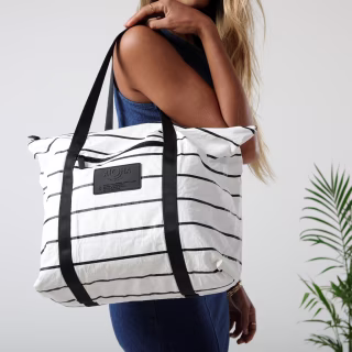 Aloha Zipper Tote