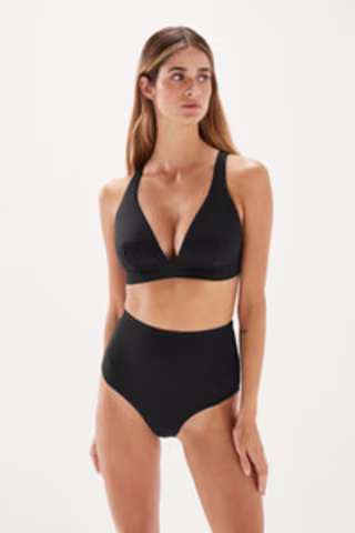 The Tri Black Top