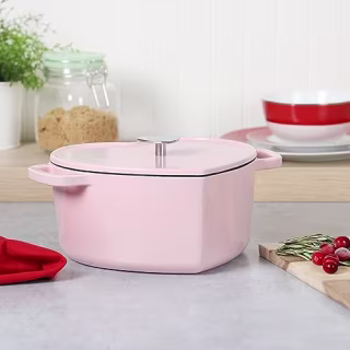 Heart-Shaped 4-Quart Cast Iron Dutch Oven