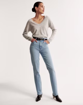 Ultra High-Rise 90s Straight Jean