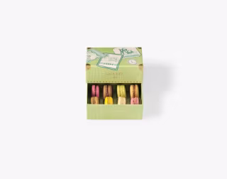 "Destination" Macarons Gift Box
