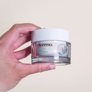 Aveeno Calm + Restore Oat Gel Facial Moisturizer