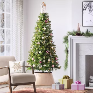 Pre-lit Alberta Spruce Artificial Christmas Tree 