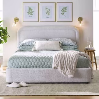 Juliet Queen Boucle Platform Bed