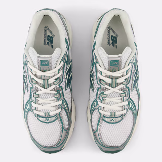 New Balance 740 Sneaker