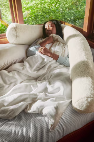 Wiggle Pillow