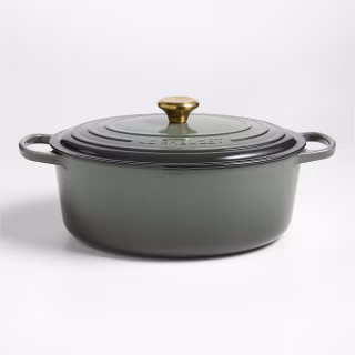 Le Creuset Signature 8-Qt Cast Iron Oval Dutch Oven