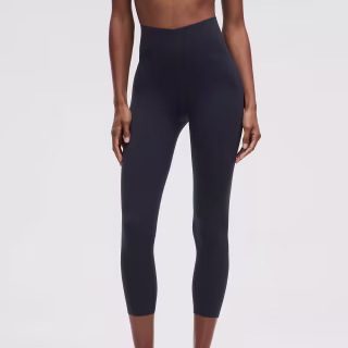 Glow Up Super-High-Rise Crop (23 Inch)