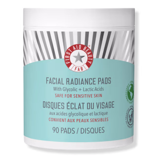 First Aid Beauty Facial Radiance Pads