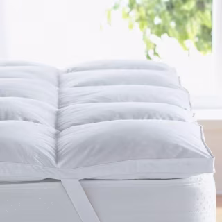 Hypoallergenic Down Alternative Fiber Bed Topper