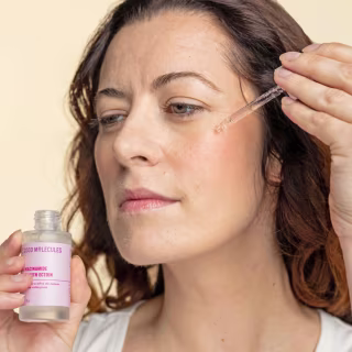 Good Molecules 5% Niacinamide Serum with Ectoin