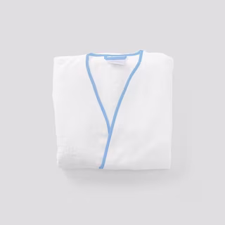 Weezie Women’s Short Signature Robe