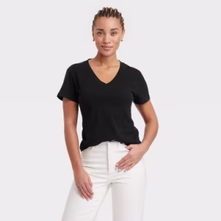 Universal Thread Short Sleeve V-Neck T-Shirt