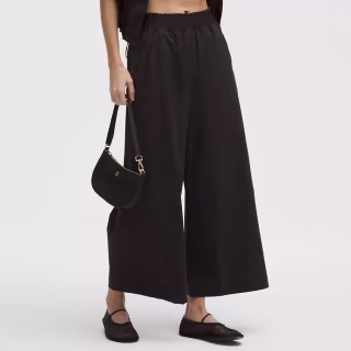 Lululemon Stretch Woven Ruffle-Waist Wide-Leg Cropped Pant