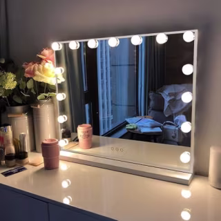 Fenchilin Vanity Mirror with Lights