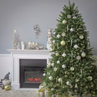 The Holiday Aisle Dunhill Fir Tree
