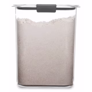 Rubbermaid Brilliance Pantry Airtight Food Storage Container (16 Cup) 