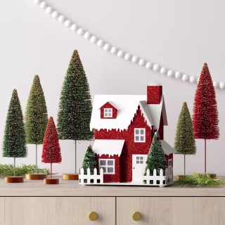 Wondershop Sisal Bottle Brush Tree Christmas Figurine Set (Set of 6)
