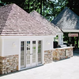Cedar Lakes Estate Poolside Cottage