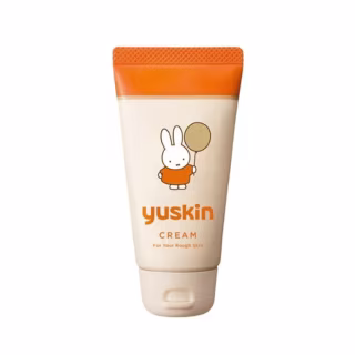 Yuskin Moisturizing Vitamins Hand Cream