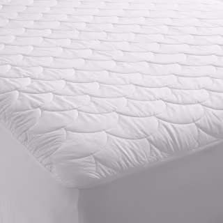 Lands’ End Waterproof Mattress Pad