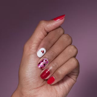 Dashing Diva Girl Crush Gel Nail Strips
