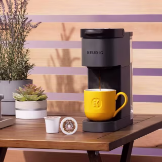 Keurig K-Mini Go Single-Serve K-Cup Pod Coffee Maker