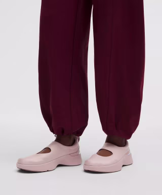 Lululemon Mary Train Sneaker