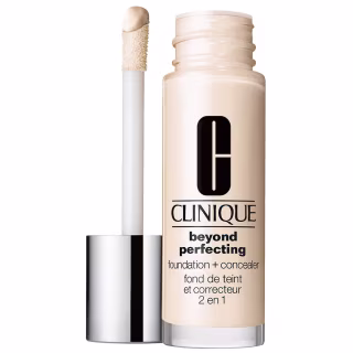 Clinique Beyond Perfecting Foundation + Concealer