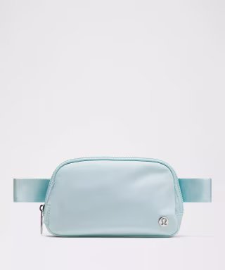Lululemon Everywhere Belt Bag 1L